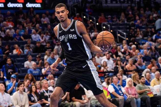 升整体表现 升整体表现