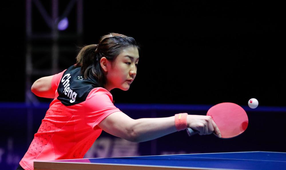 通过中场渗 通过中场渗